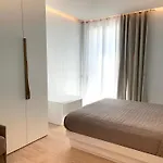 Boutique A6 Sea View, Terrace Private Pool * Palau