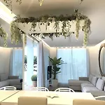 Daire Like At - Boutique A6 Sea View, Private Terrace & Pool *