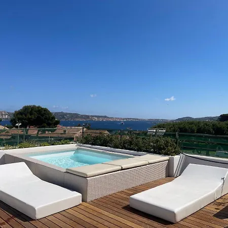 Boutique A6 Sea View, Terrace Private Pool Palau